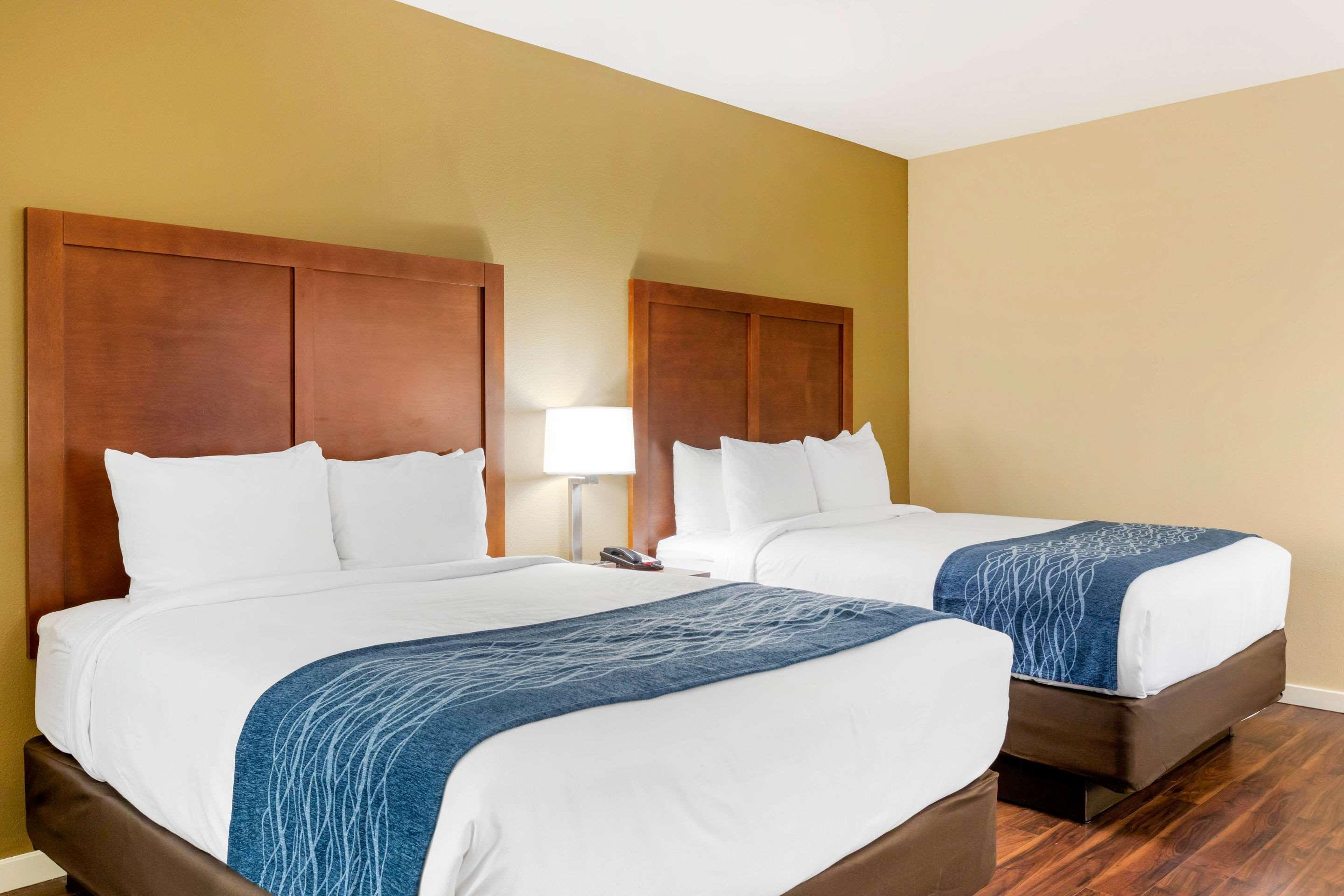 Comfort Inn & Suites Near Ontario Airport Zewnętrze zdjęcie
