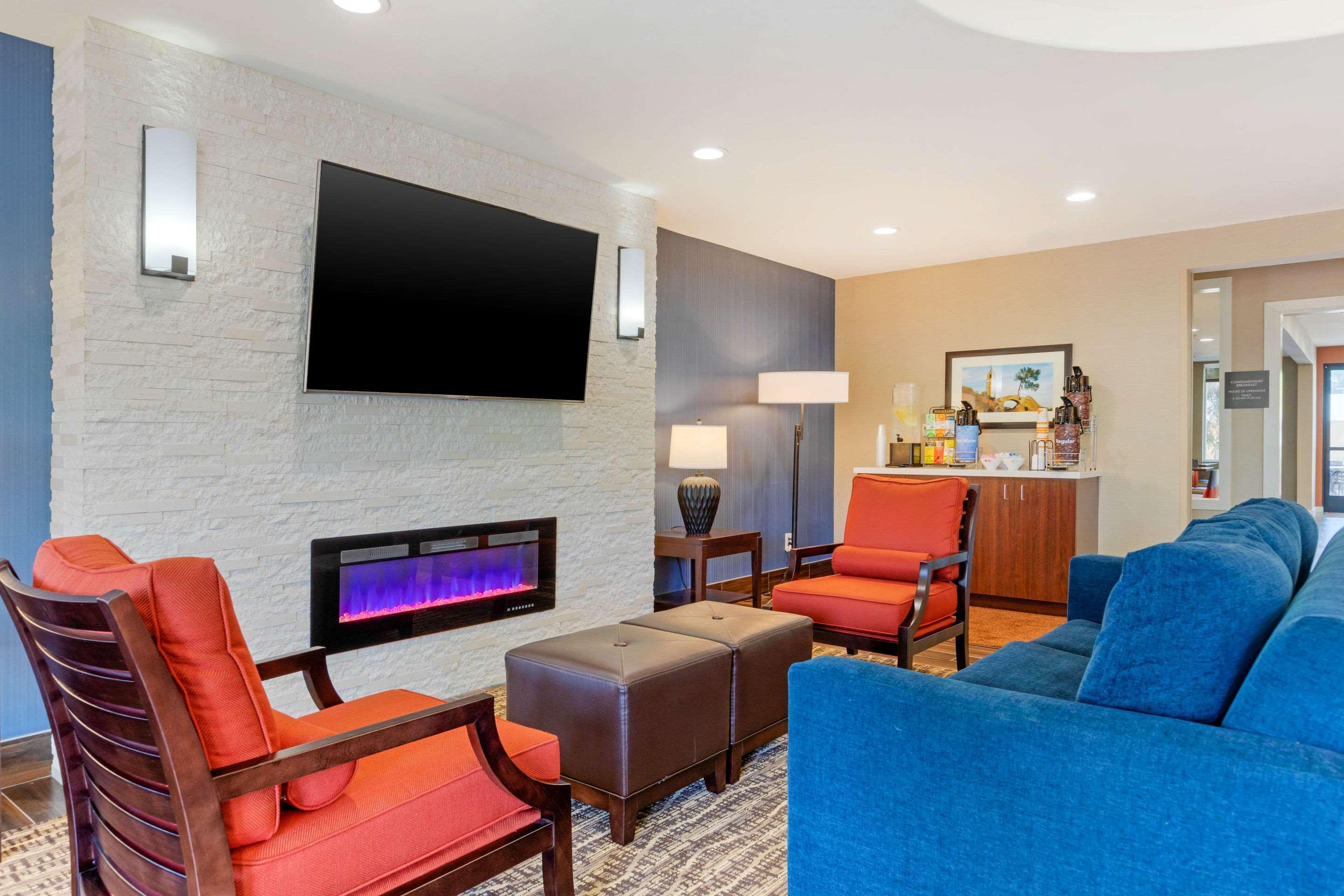 Comfort Inn & Suites Near Ontario Airport Zewnętrze zdjęcie