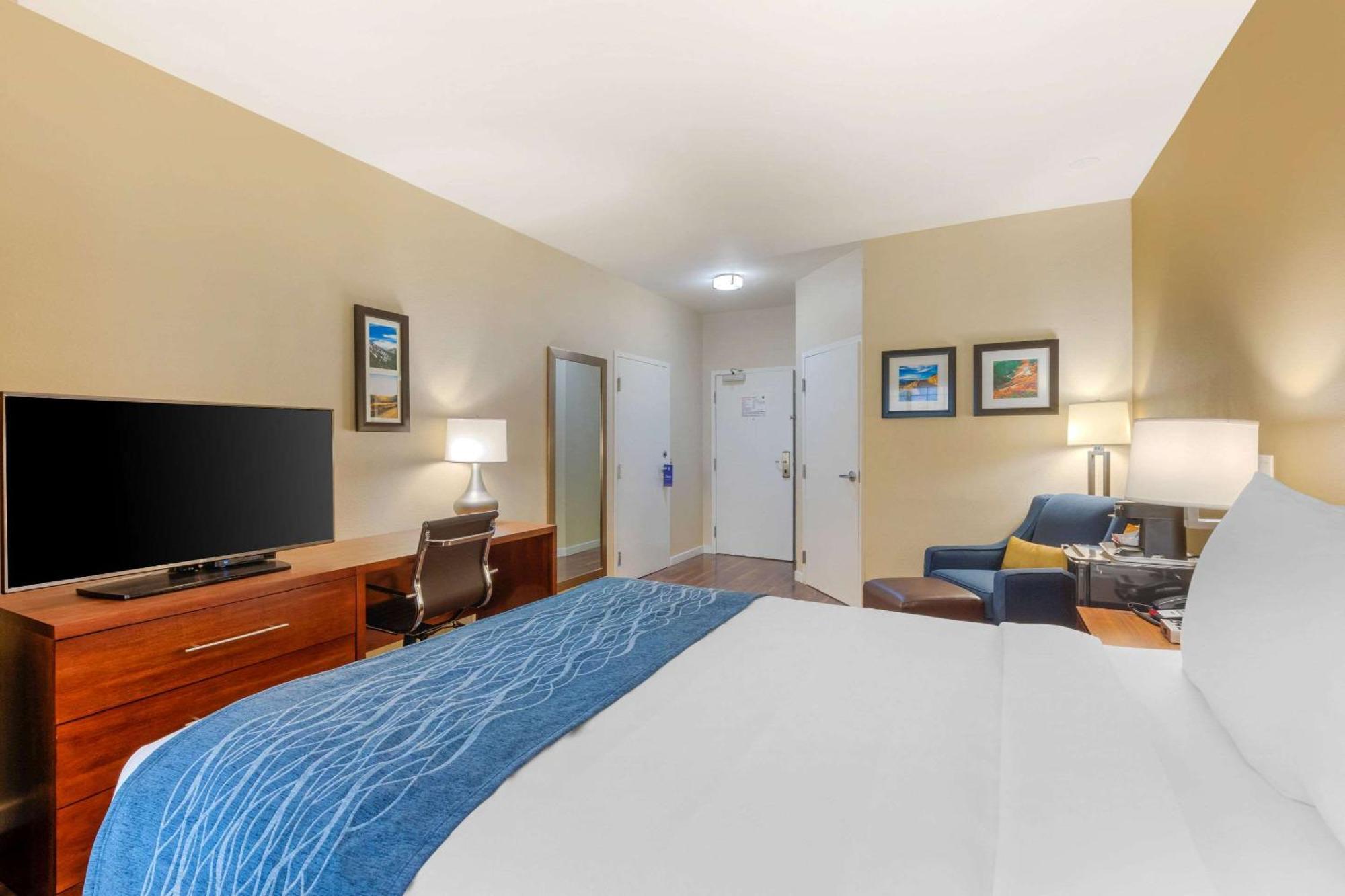 Comfort Inn & Suites Near Ontario Airport Pokój zdjęcie